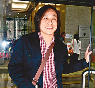 不满风水师算命不准香港富商承认纵火报复（图）