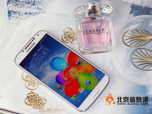 劲爆价来袭 三星GALAXY S4降回到4K以内 