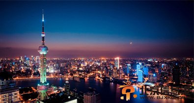 记者 欧阳晓红 李意安 28.78平方公里的中国（上海）自由贸易试验区（简称“自贸区”）并非特殊“政策洼地”，而是一块可复制的先行先试改革试验区。