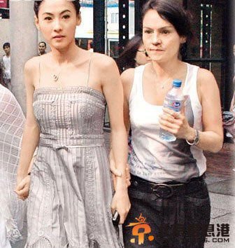 刘亦菲范冰冰章子怡 揭女<a href='http://www.bjxxg.cn/ent/mingxing/' target='_blank'><u>明星</u></a>的极品妈妈(组图)