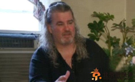 UFO爱好者透露 外星人曾有意让他拍摄自己