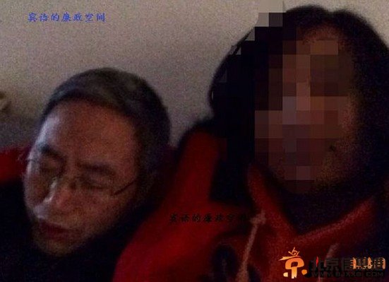 【王朝新全裸艳照】王朝新女大学生情人是谁照片