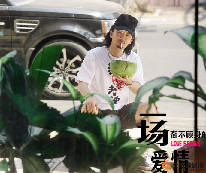 一场奋不顾身的爱情剧照 一场奋不顾身的爱情黄海波造型