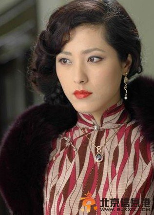 家宴冯小米是谁演的 冯小米扮演者曾黎个人资料照片