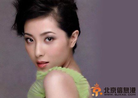 家宴冯小米是谁演的 冯小米扮演者曾黎个人资料照片