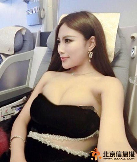游戏嫩模凌馨被曝是外围女 凌馨个人资料照片