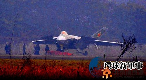 歼20对地攻击能力与美军F-22对比结果惊人