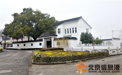 2014年2月26日，无锡锡山区厚桥街道西前头村，新建的周元青家人别墅。A18-A19版摄影/新京报记者 浦峰