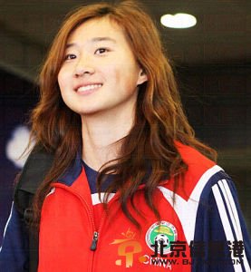 中国女足门将多次扑出韩国射门 半决赛遇日本队