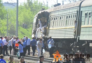 俄罗斯两列火车相撞酿惨剧 事故致6死31伤