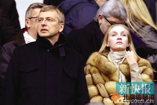 雷波诺列夫是俄罗斯有名的化肥大亨,与前妻叶莲娜相识于30年前。