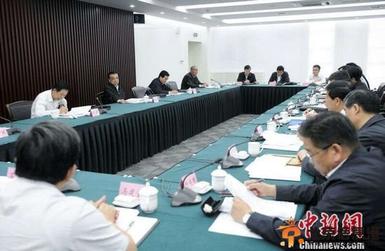 李克强：让金融成为实体经济重要支撑 