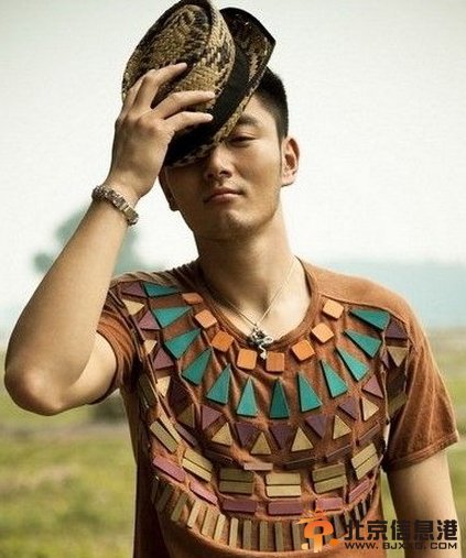 纸婚管桐扮演者 李东学个人资料介绍