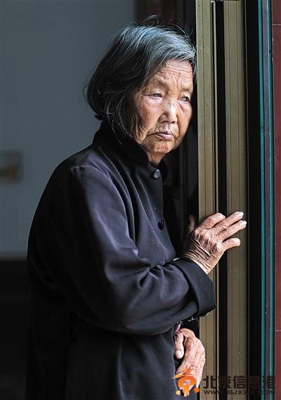 安徽安庆多名老人在“强制火化”前自尽身亡