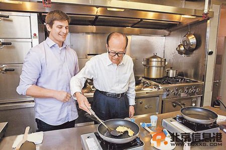 “人造蛋”创始人Josh