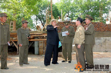 金正恩视察休养所工地 要求保证世界一流水平(图)