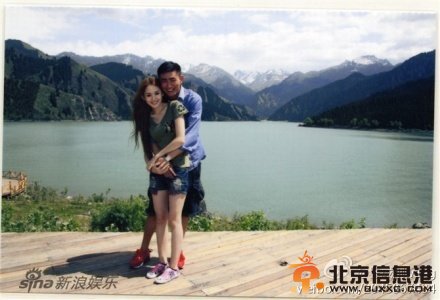 古力娜扎男友王成刚亲密照曝光 二人甜蜜亲吻