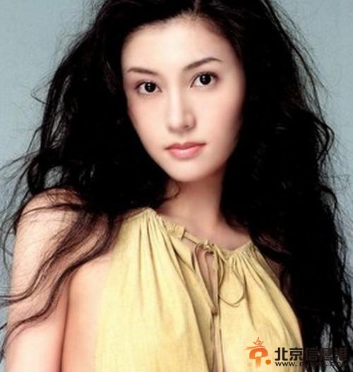 那些年被包养的女星：蔡少芬17岁被包养宠幸