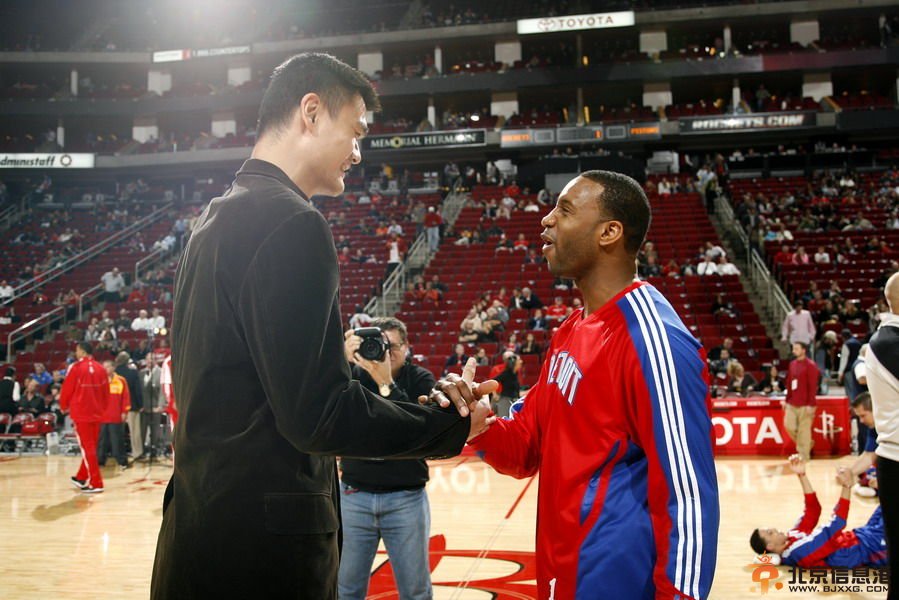 姚明：詹皇唯一要超越目标是MJ 姚麦组合有遗憾