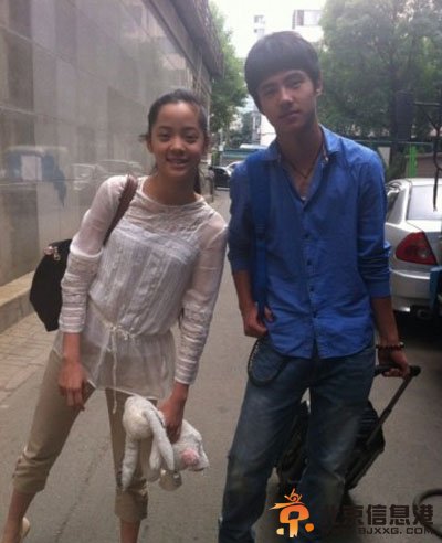 演员刘昊然微博个人资料 与欧阳娜娜上快乐大本营关系亲昵