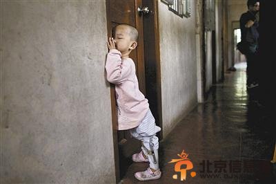 广东一寺庙住持收养20余孤儿 最大者已19岁