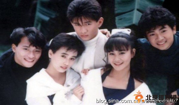 小虎队师姐家中自杀曝珍贵生前照（图）