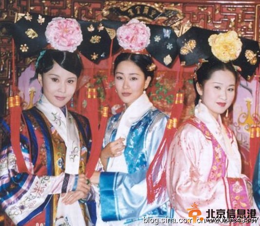 小虎队师姐家中自杀曝珍贵生前照（图）