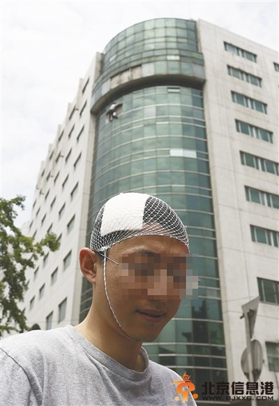 狂风骤雨袭北京 延庆最大风力11级