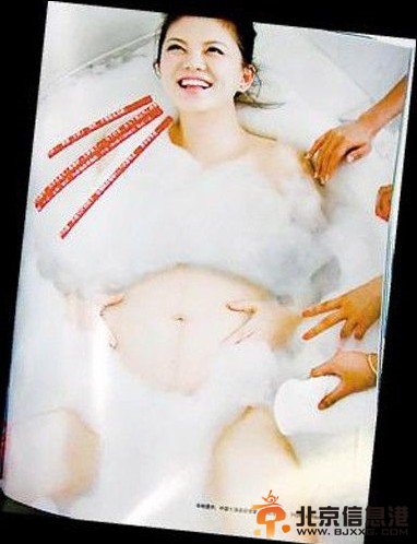 女星大肚照比美：梁静茹俏皮 应采儿美艳