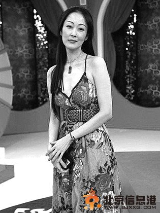 43岁女星于佳卉家中烧炭自杀