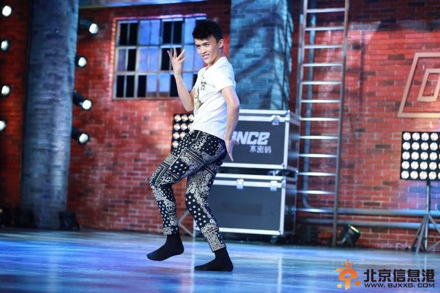 学员拒绝拥抱海清发飙《好舞蹈》导师遭吐槽