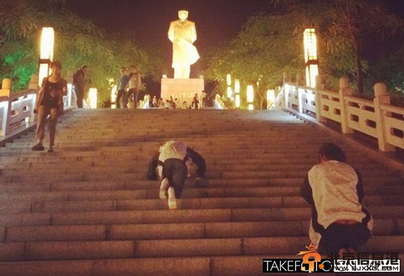 安徽六安毛坦厂中学创高考“神话”的背后：被高考魔化的城教学堪称一流
