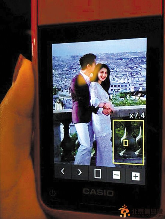 赵又廷与高圆圆被拍到在巴黎拍婚纱照