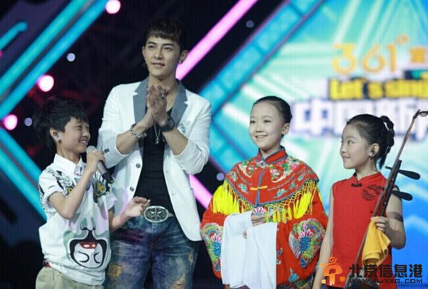 中国新声代2新声代00后玩国粹 尚雯婕轻松解释什么是叫卖口