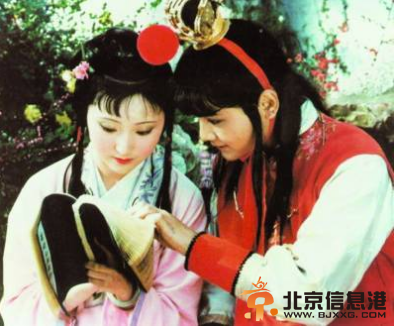 盘点火爆娱乐圈的十对国民情侣