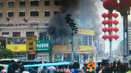 黑龙江一快餐厅爆炸致1名警察受伤 暂定为刑事案件