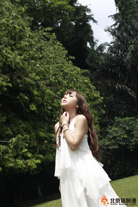 内地“滨崎步”裴紫绮最新剧照曝光 演绎森女系雅致恬淡