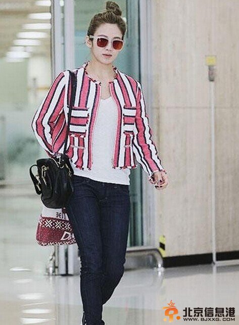 少女时代最新清凉夏日街拍曝光 网友：女神随便一穿都好看