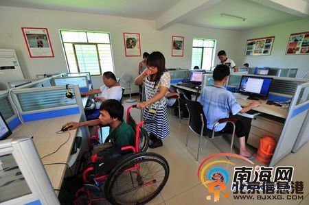 海南8名残疾人组团创业 培训残疾员工上千人