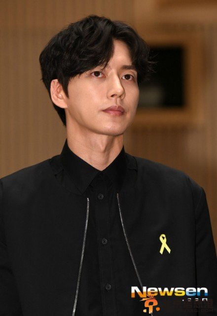 张亮朴海镇李钟硕出席《Doctor异乡人》发布会现场照