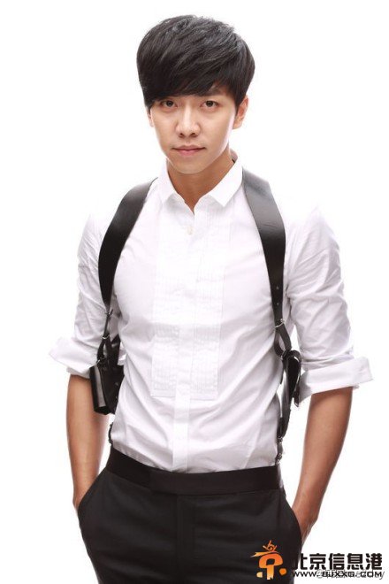 《你们被包围了》拍摄中李胜基眼部受伤眼中 11日《你们被包围了》停播