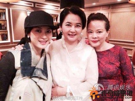 孙俪跟胡慧中什么关系 孙俪与姨奶胡慧中合照公开