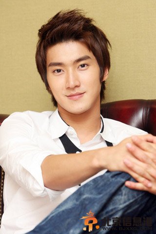 Superjunior崔始源出演中国<a href='http://www.bjxxg.cn/ent/dianying/' target='_blank'><u>电影</u></a>《龙之刃》将与成龙合作