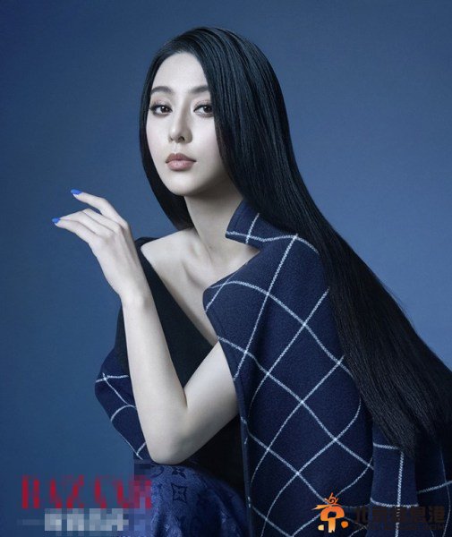 范冰冰化身东方蒙娜丽莎 神秘微笑美到没朋友[组图]