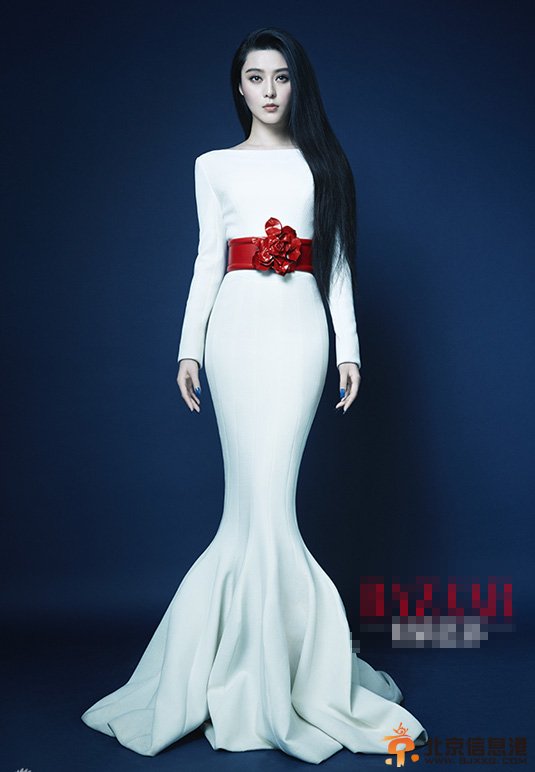 范冰冰化身东方蒙娜丽莎 神秘微笑美到没朋友[组图]