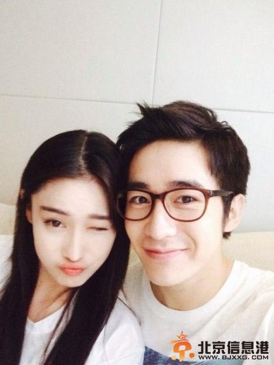 张馨予晒戏中弟弟合影网友：别往火坑里推啊（图）