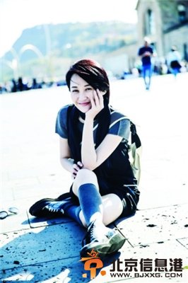 与郑佩佩微博互相取消关注?有种公主病叫“许晴座”