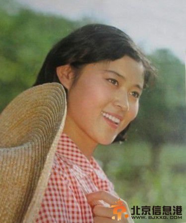 倪萍否认为回归央视减肥二十斤:不知谁慌报军情