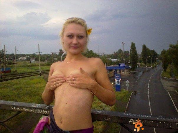 乌克兰新任女外长裸身不雅照曝光(组图)