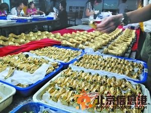 巴西热销的小大力神杯产生东莞